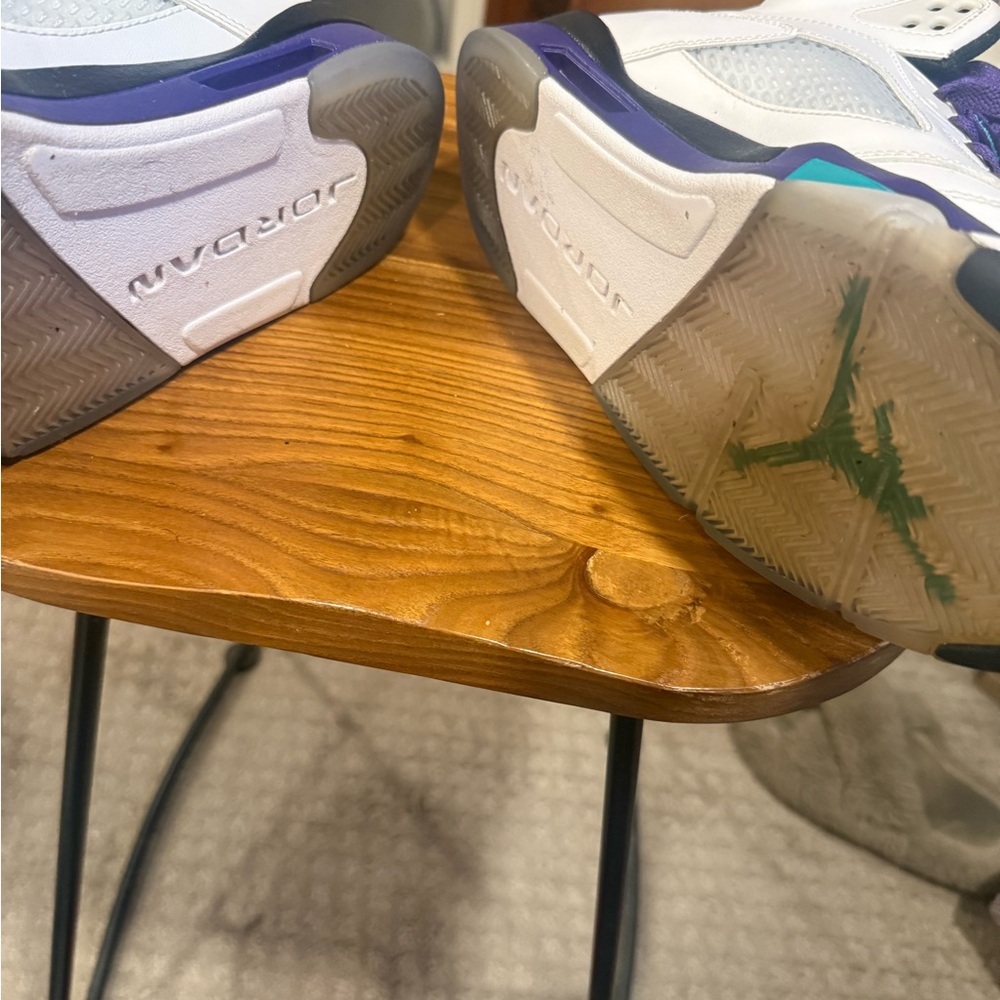 Jordan Athletic Shoes White Purple Teal - Picture 6 of 6